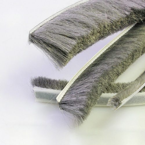 Öntapadós ajtószigetelő kefe, 5 méteres szélfogó üvegajtó kefe szürke 9x15 mm ajtókefe vitrin tömítés