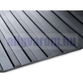   SBR 4x1200 mm Bordás gumiszőnyeg nagy bordás 4 mm vastagság 1200 mm széles tekercs széles csíkozás méterenként rendelhető
