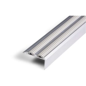   Lépcső élvédő gumírozott csúszásmentesítő sarokprofil 134 cm szürke