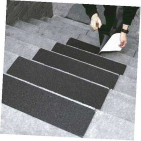   Csúszásgátló csúszásmentesítő szalag 150x600 mm öntapadós vízálló időjárás álló ragasztós csík fekete színben. Minimum 2 db rendelhető