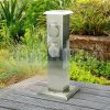 Rozsdamentes kerti konnektor, 4 db aljzat, 40 cm magas inox szögletes alakú elosztó 230V feszültségg