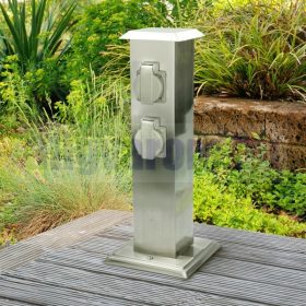   Rozsdamentes kerti konnektor, 4 db aljzat, 40 cm magas inox szögletes alakú elosztó 230V feszültséggel, modern design a kertjébe