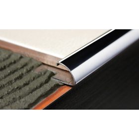 AV Domború rozsdamentes csempe élvédő 12x2700 mm inox gömbölyű C profil egyed köríves fém 8 mm savál