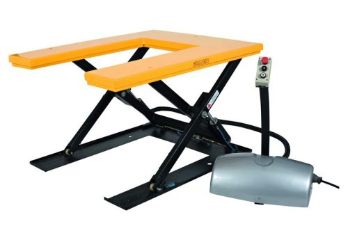 Ollós emelőasztal U alakú emelőlap 400V 1000 kg felhajtó rámpával 85-760 mm nagyméretű emelőasztalla
