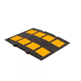 Fekvőrendőr 30 mm magas, 600 mm széles, 500 mm hosszú köztes elem, forgalom lassító küszöb