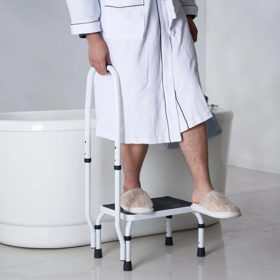   Állítható magasságú, egyfokos fellépő kapaszkodóval 150 kg teherbírás háztartási létra