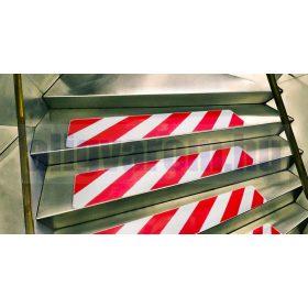   Csúszásgátló csíkok 150x610 mm figyelmeztető jelöléssel 5 db öntapadós csúszásmentesítő szalag 