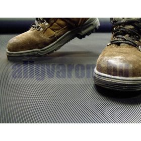   SBR 3x120 mm Bordás gumiszőnyeg sűrűn csíkozott 120 cm széles 3 mm vastag méterenként rendelhető tekercs gumi védőborítás