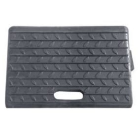   Autó gumi küszöbrámpa, úti járdaszegély rámpa,  100 mm magas autó felhajtó