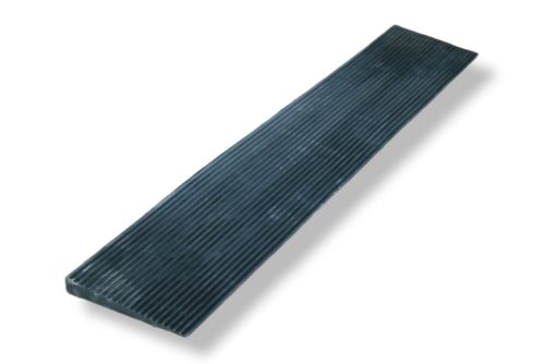 Küszöbáthidaló rámpa 40x200x900 mm Lefektethető gumi küszöb átvezető Teherbírás: 2 tonna