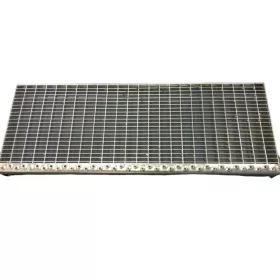 Horganyzott lépcsőrács 80X30,5 cm acél lépcsőfok