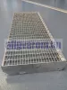 Horganyzott lépcsőrács 80X30,5 cm acél lépcsőfok