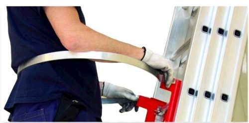 Univerzális biztonsági gyűrű, 60 cm átmérőjű védő korláttal bármilyen létrával kompatibilis