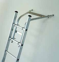Létra stabilizátor otthoni vagy akár professzionális használathoz, falhoz támasztható távtartó
