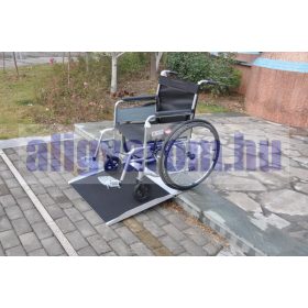   45 cm extra csúszásmentes felületű akadálymentes mobil rámpa, felhajtó tolókocsi kerekesszék részére, nem összecsukható, 270 kg teherbírás 