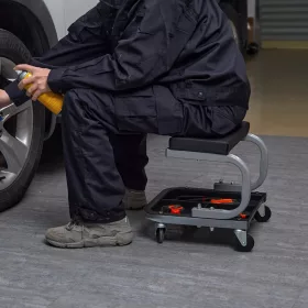   Alacsony gurulós műhelykocsi ülőkével 113 kg teherbírás, szerszámtárolóval
