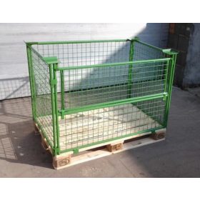 Raklaprács könnyű rácsos tároló lehajtható oldalfallal, összecsukható, EUR raklapra rögzíthető Belső