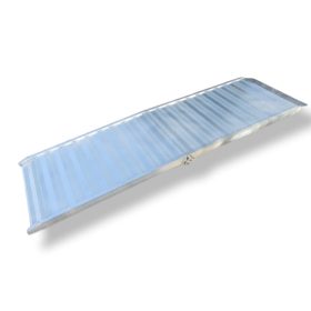   Rakodó rámpa keresztben összecsuható 215x105 cm 400 kg teherbírású