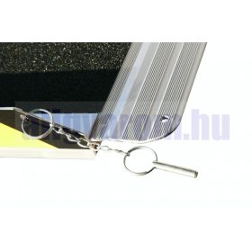   Rakodó rámpa, extra csúszásgátló felülettel,  240x75 cm 220 kg keresztben több helyen összecsukható