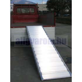   Rakodó rámpa nem összecsukható, 360x100 cm 600 kg nagy teherbírású