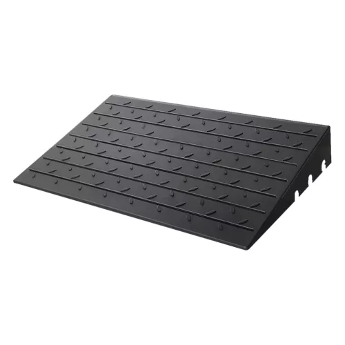 Gumi küszöbrámpa 106x61 cm 6,5 ​​cm-es emelkedővel, 3 csatornás kábelburkolattal 1000 kg teherbírású kerekesszékekhez