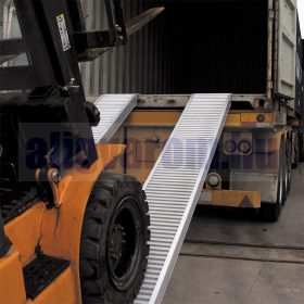   Felhajtó rámpa 161 cm 2025 kg/db teherbírás 1 db rámpa motor, quad, kis traktor, munkagép, fűnyíró számára