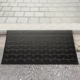   Gumi küszöbrámpa 61x106 cm 1000 kg teherbírású kerekesszék rámpa 3 kábelcsatornával 