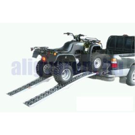   1 pár nagy teherbírású összecsukható rámpa 220 cm a 2 db 680 kg teherbírású. Rámpa kis traktor munkagép fűnyíró motor 