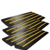 Gumi küszöb rámpa kábelcsatornával 122x40,5x6,5 cm 3 db felhajtó rámpa 15 tonna teherbírás