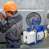 113 l/perc Egyfokozatú vákuumszivattyú 249 W, manifold nyomásmérővel és tömlőkészlettel